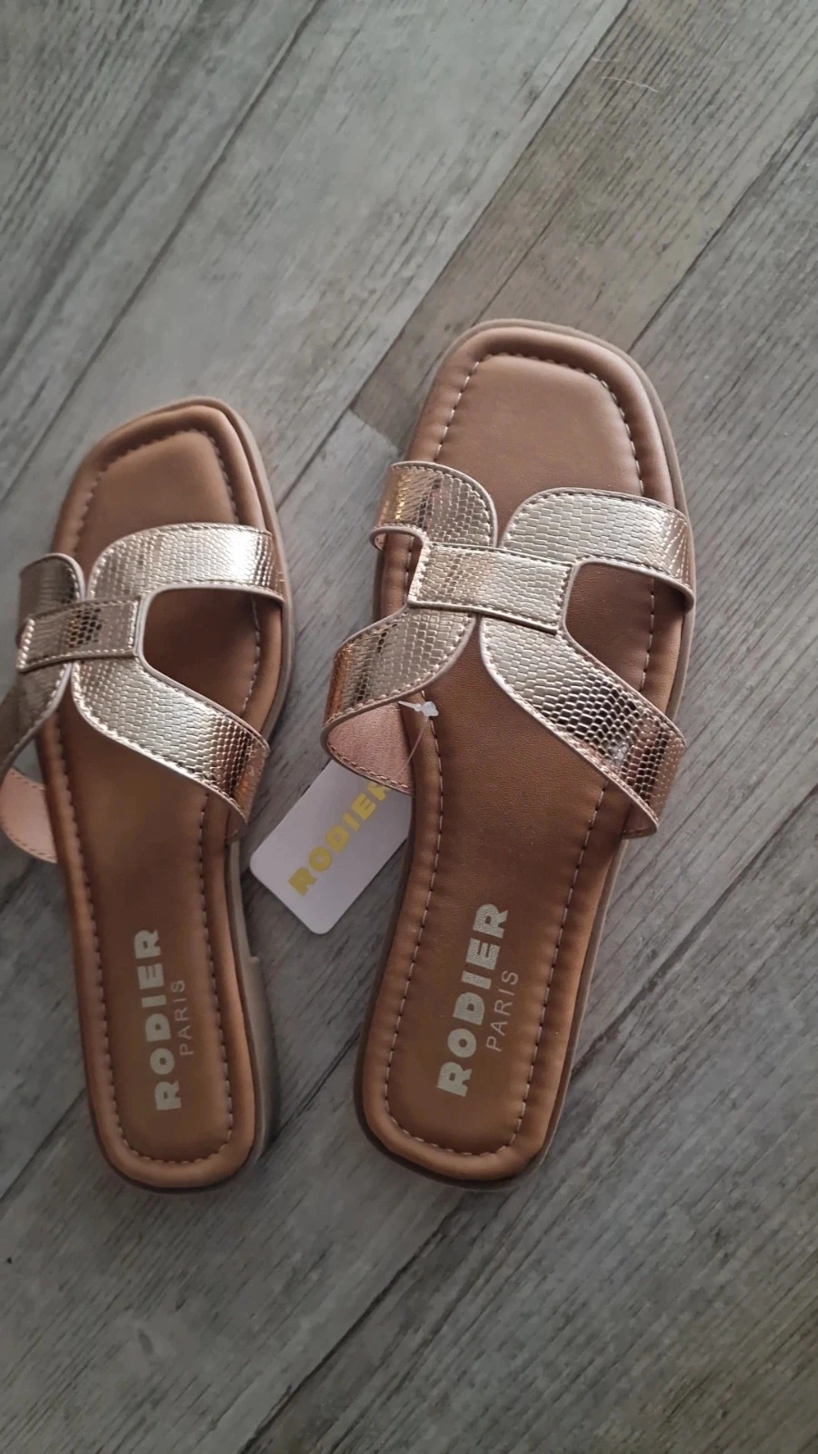 Stunning Rodier Paris sandals in rose gold. – photo 5